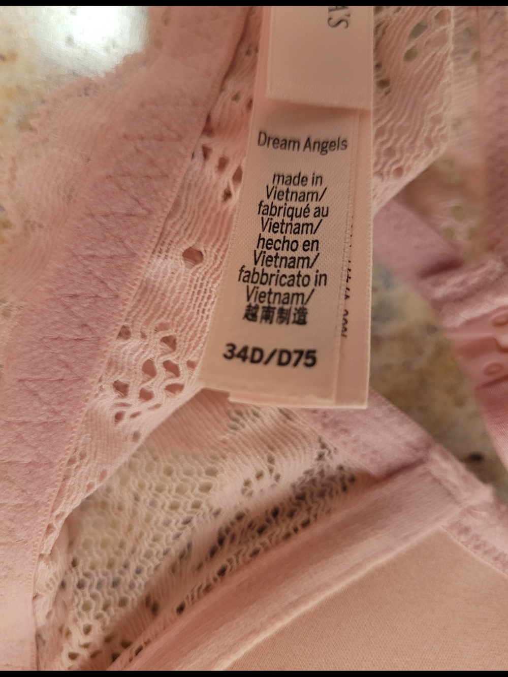 Victoria's Secret Pink Lace Push-Up Bra Sz. 34 D - Picture 4 of 5